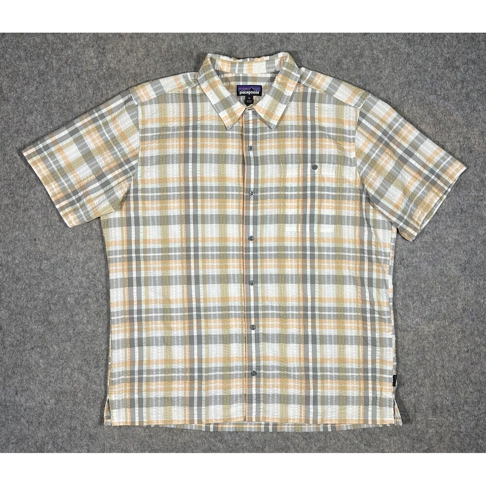Patagonia Puckerware Shirt Men’s XL Orange Gray Plaid Button Up Short Sleeve
